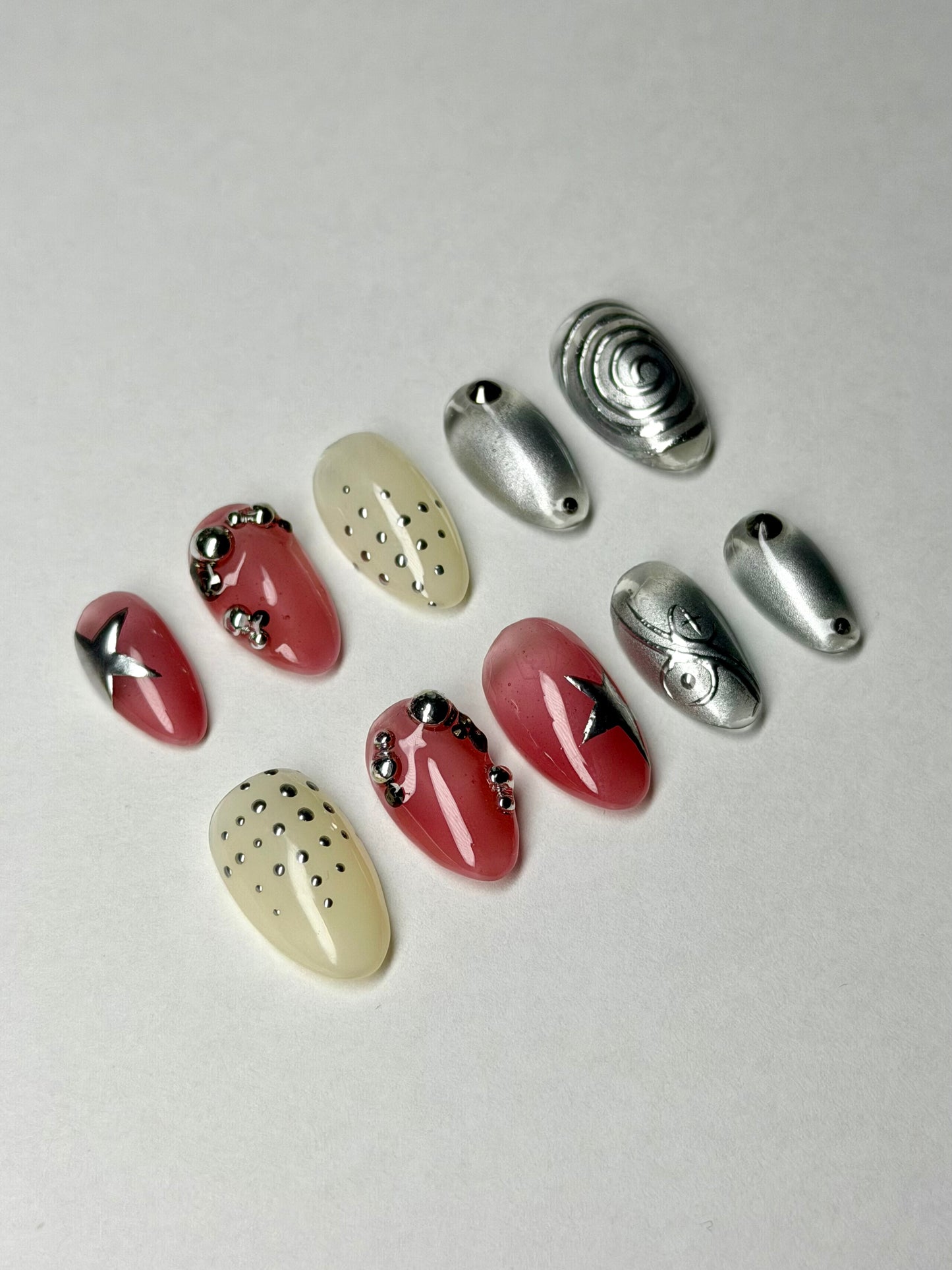 🍨 raspberry cream chrome