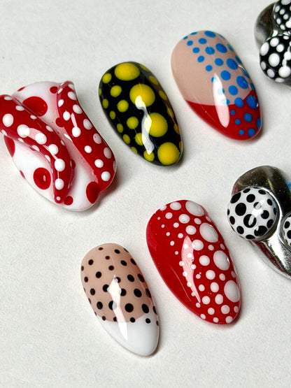 🔴 yayoi kusama mood